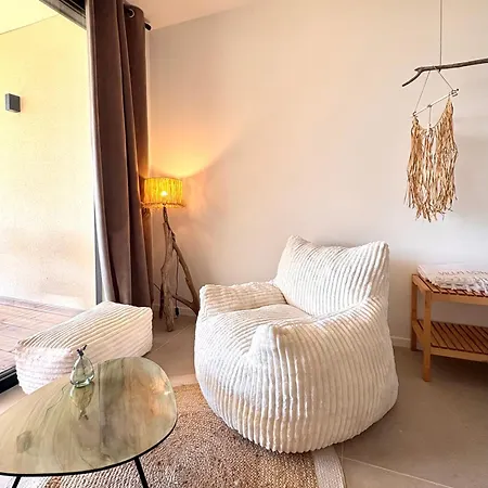 Apartment Loka-ecrin Contemporain Adult Only